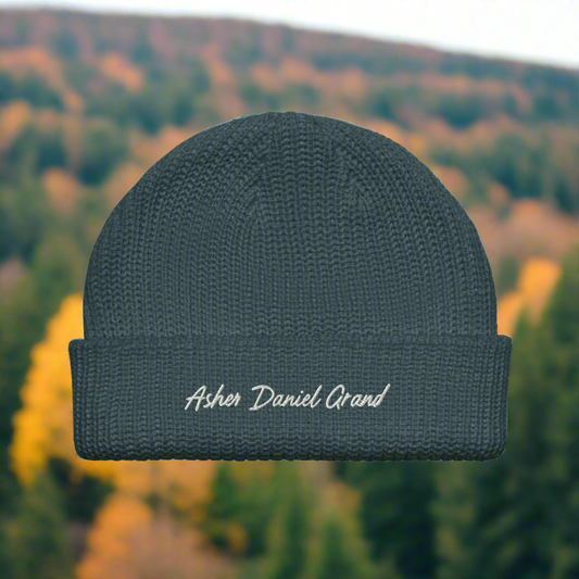 Asher Daniel Grand - 'Simply Grand' - Embroiderd Ribbed Fisherman/woman Beanie